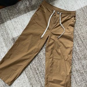 Vuori High Waist Wide Leg Capri